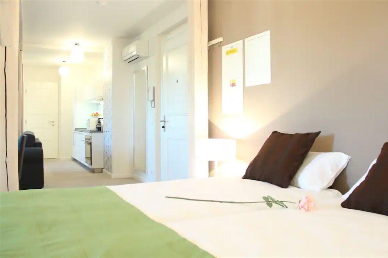 Central Prague Apartments ภายนอก รูปภาพ