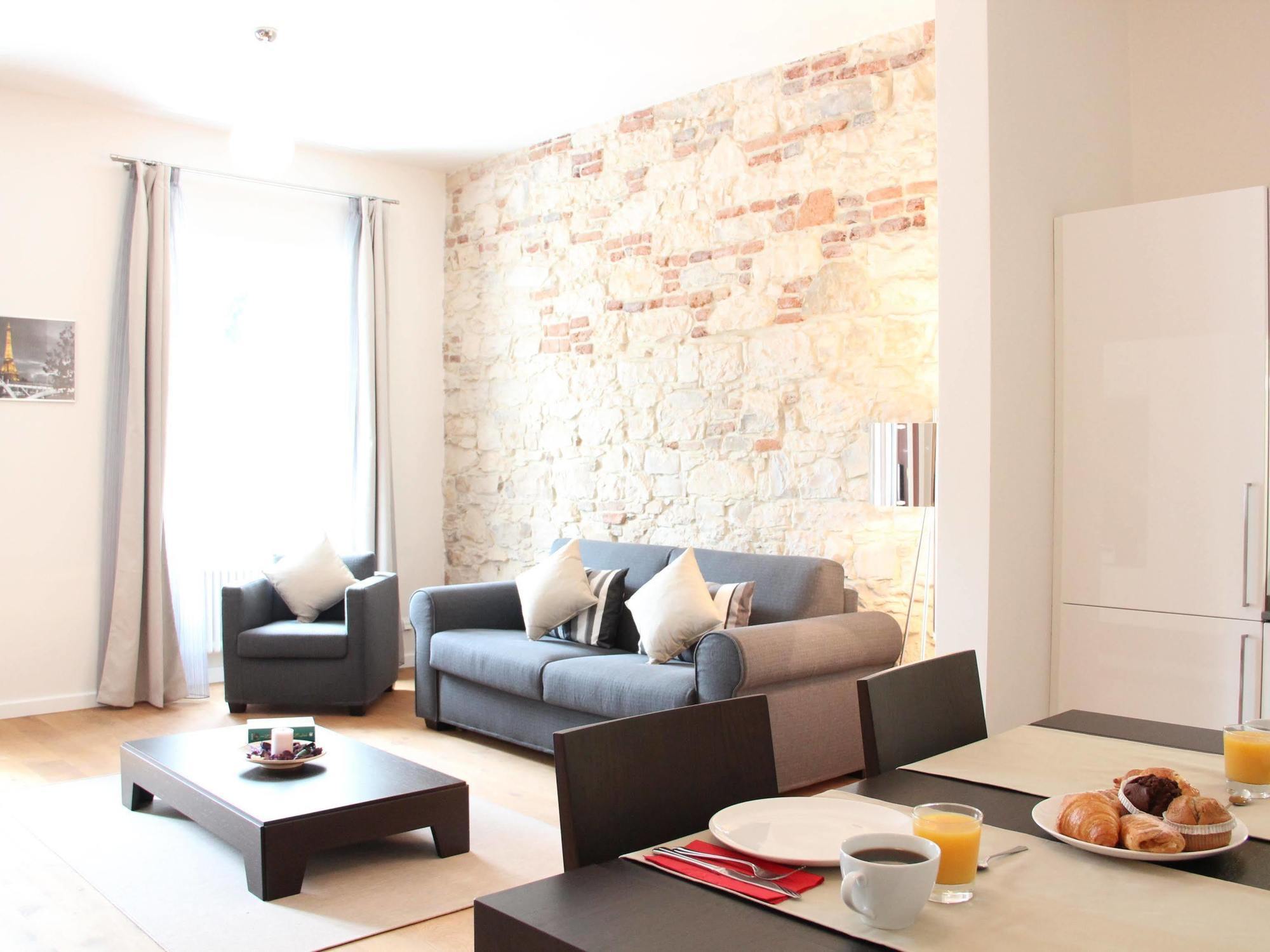 Central Prague Apartments ภายนอก รูปภาพ