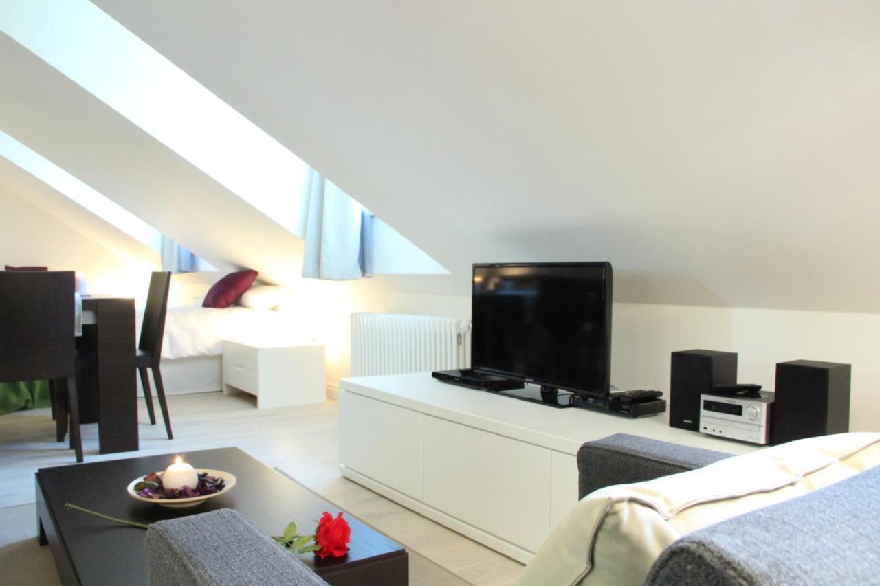 Central Prague Apartments ภายนอก รูปภาพ